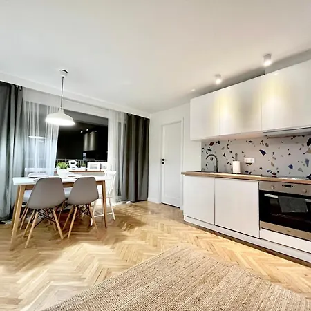 Great In Апартаменти *